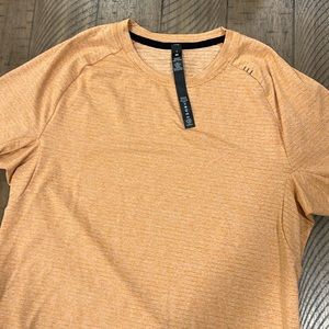 Lulu Lemon Drysense Short Sleeve Size Small Color Orange